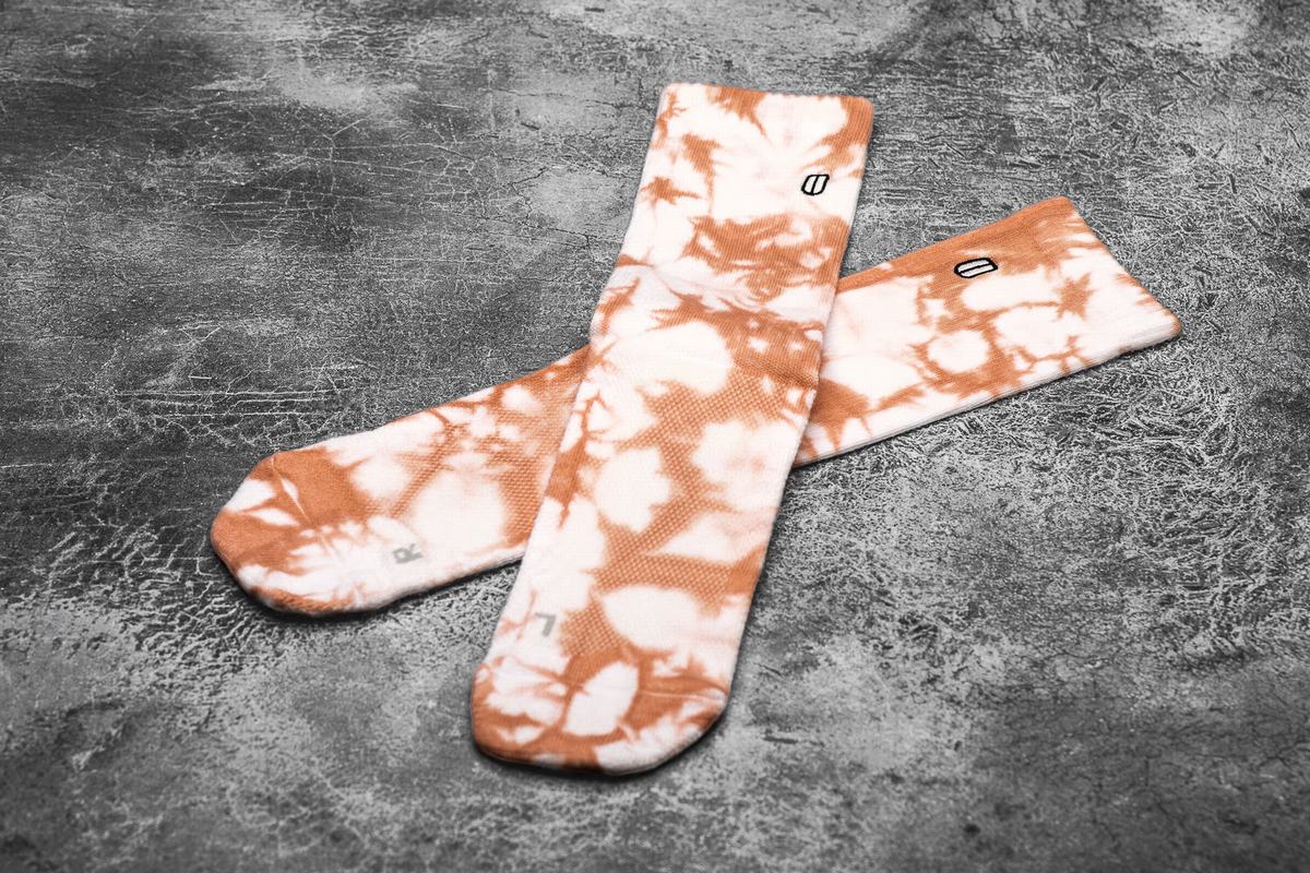 Nobull Crew Tie-Dye Strumpor Herr Vita Korall | ME0628591