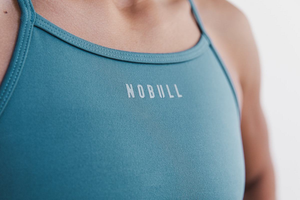 Nobull High-Neck Matte Sport-BH Dam Mörklavendel | EP2093671