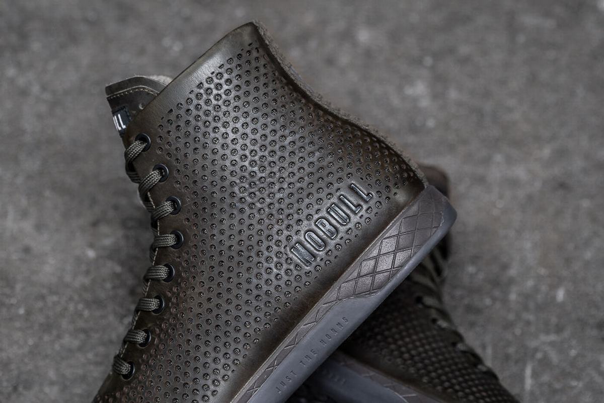 Nobull High-Top Leather Trainer Skor Herr Olivgröna | IM4187529