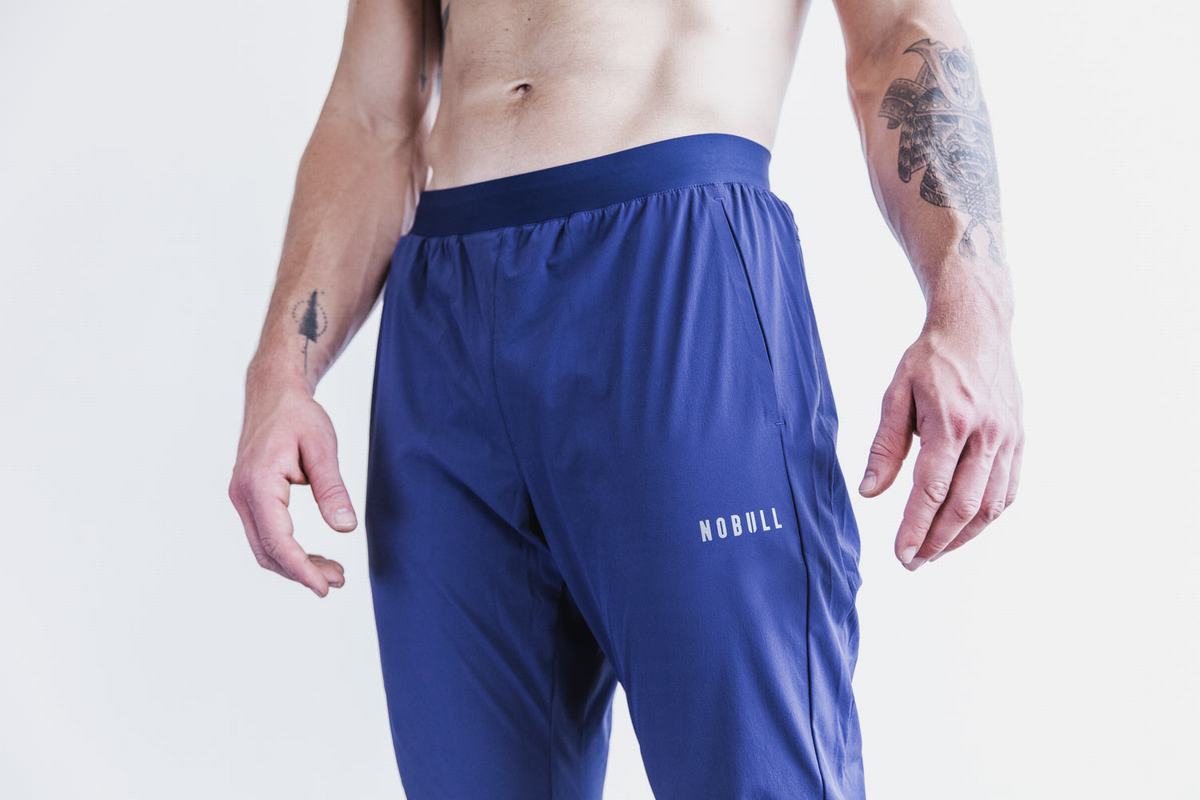 Nobull Lightweight Woven Mjukisbyxor Herr Marinblå | CD3250196