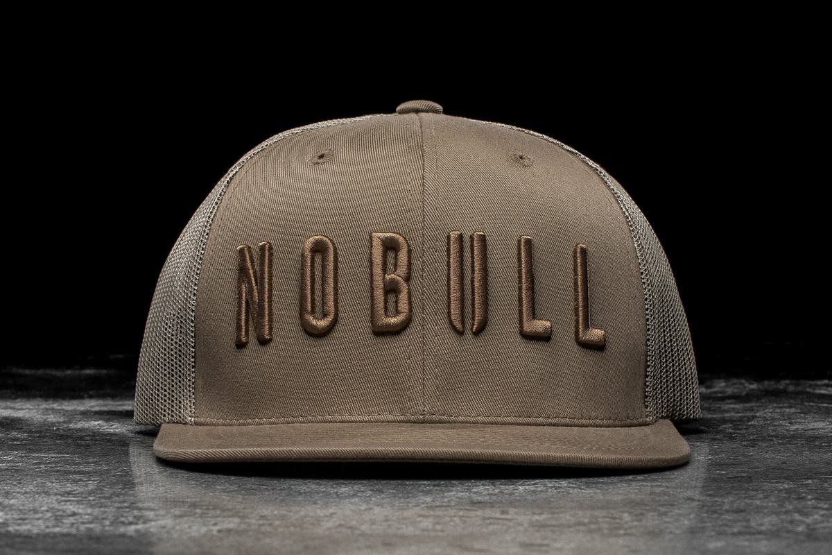 Nobull Platta-Brim Trucker Hatt Herr Ljusbruna | KR2714960