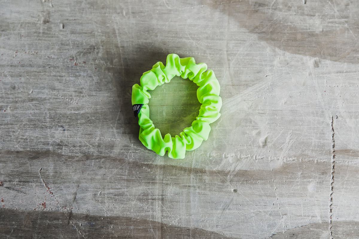 Nobull Scrunchie Neon Scrunchie Dam Gröna | HZ9768105