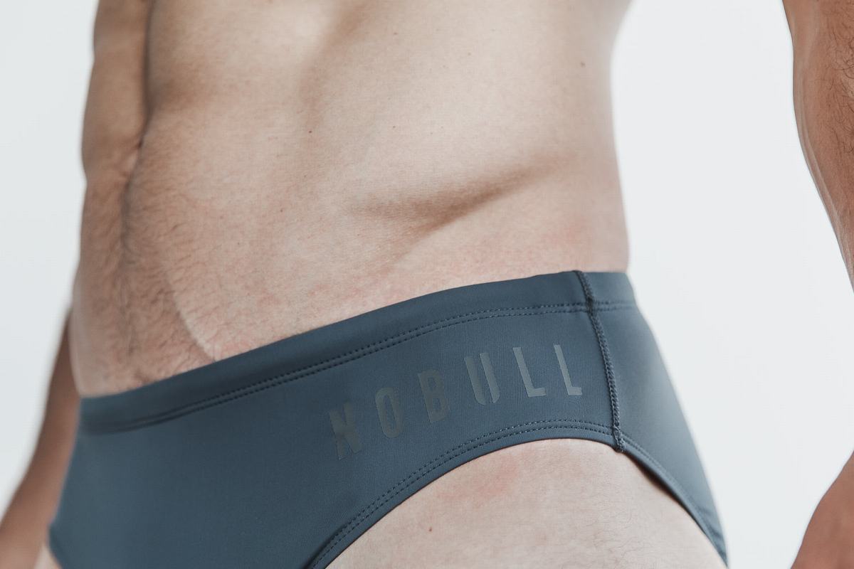 Nobull Swim Brief Simma Herr Mörkgrå | OJ5014783