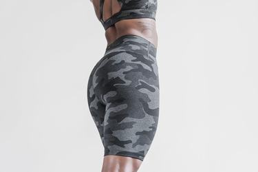 Nobull High-Rise 8" Plush Heather Shorts Dam Mörkgrå Camo | DY8265394